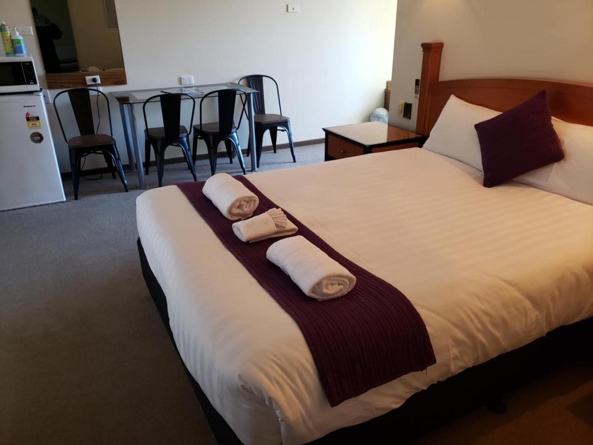 Balranald Motor Inn Room photo