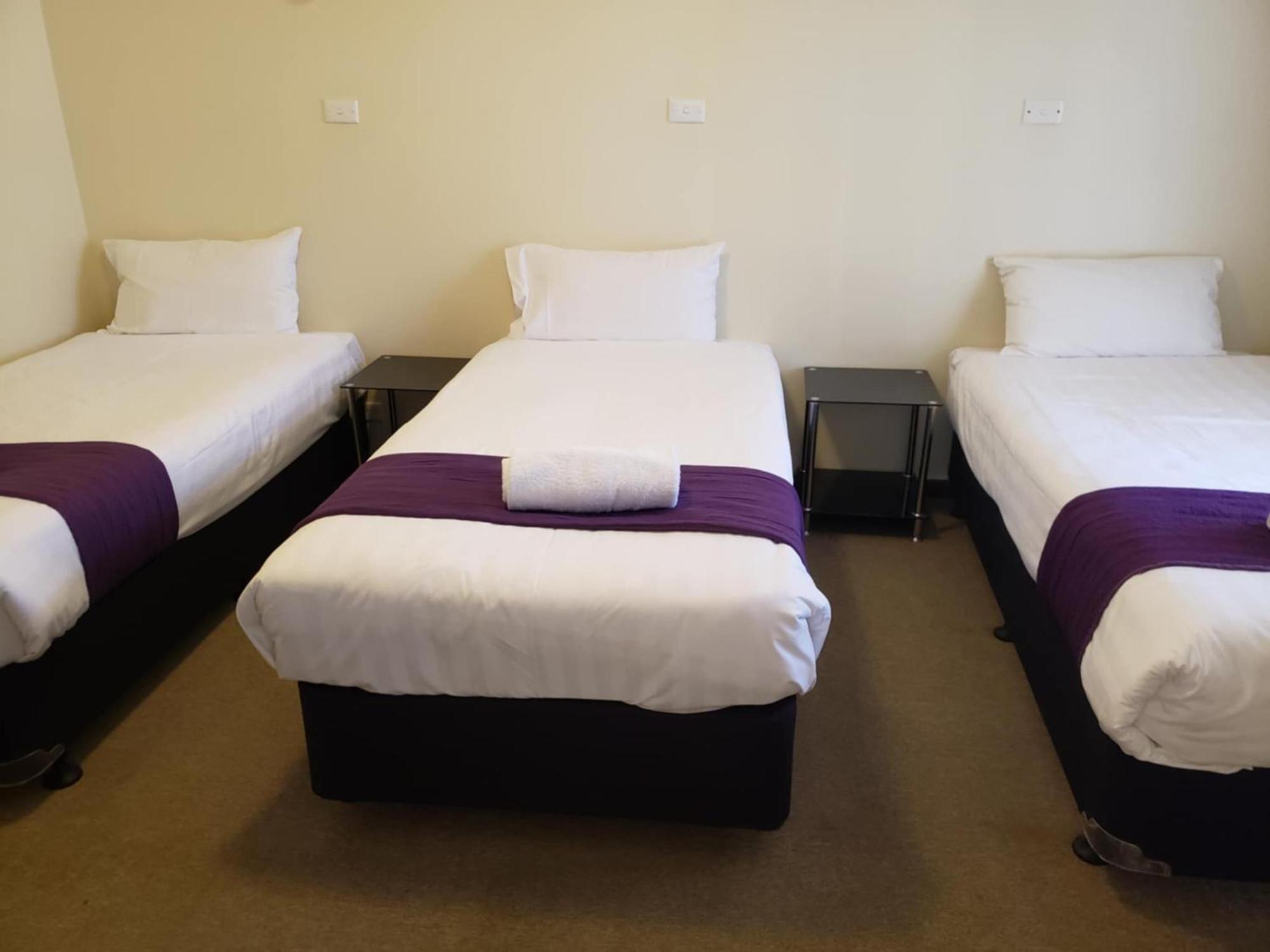 Balranald Motor Inn Room photo